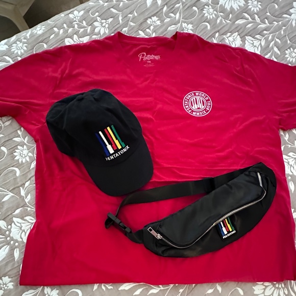PENTATONIX 2019 World Tour - T-Shirt + Belt Bag + Hat - Unworn and Unused. - Picture 1 of 6